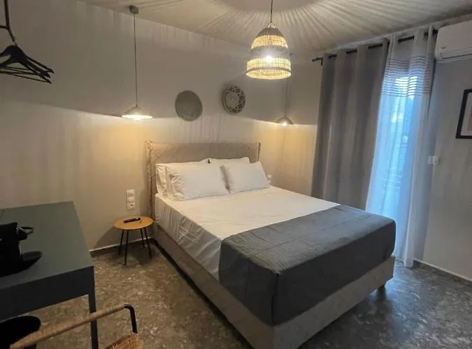 Istoria Boutique (adults Only) מלון דירות Lefkáda