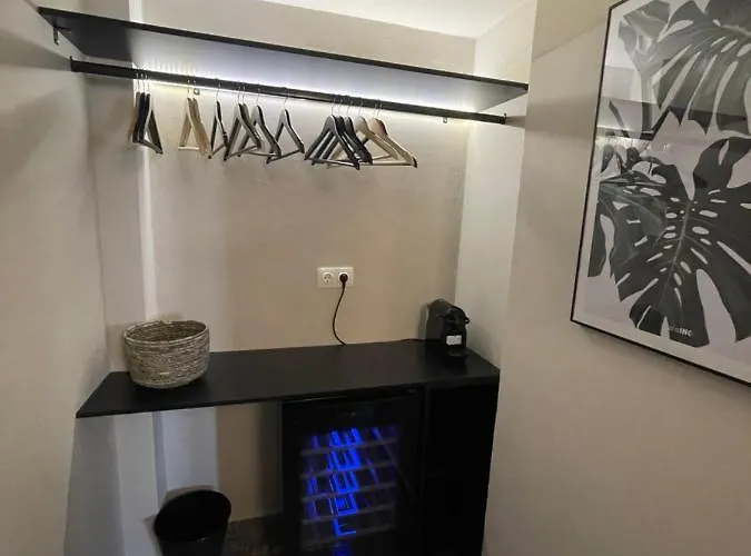 Istoria Boutique (adults Only) מלון דירות